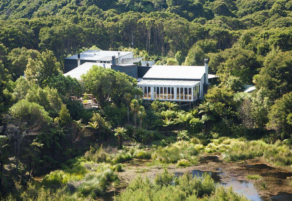 Resort Awaroa Lodge