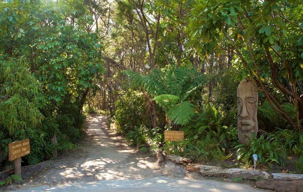 Awaroa Lodge Resort Awaroa
