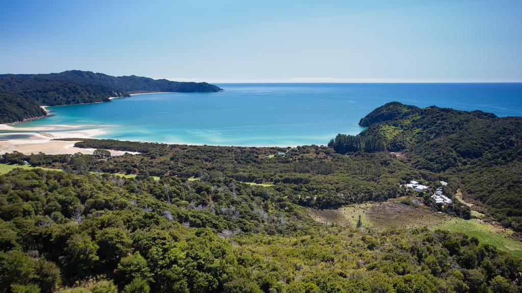 Awaroa Lodge Resort Awaroa